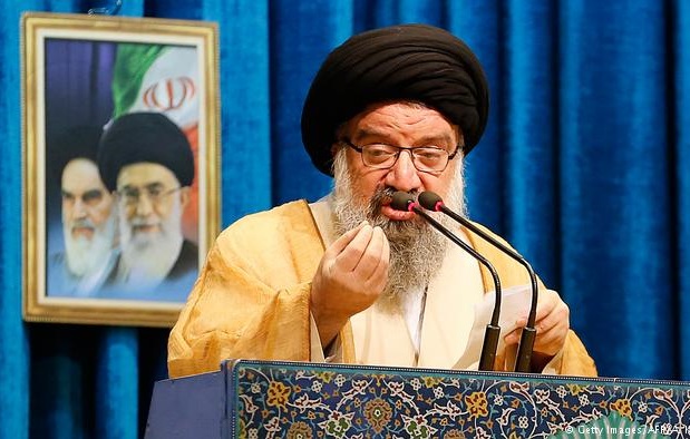 جلسه سؤال از رئیسجمهور نشان داد که مشکل واقعی مردم معیشت است جلسه سؤال از رئیسجمهور نشان داد که مشکل واقعی مردم معیشت است