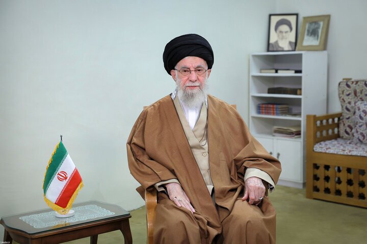 پیام نوروزی رهبری؛ سال ۱۴۰۴ سال سرمایه گذاری برای تولید پیام نوروزی رهبری؛ سال ۱۴۰۴ سال سرمایه گذاری برای تولید