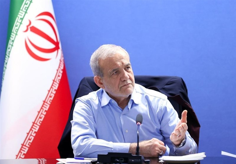 تأکید پزشکیان بر لزوم تدوین برنامه منسجم برای تحقق شعار سال تأکید پزشکیان بر لزوم تدوین برنامه منسجم برای تحقق شعار سال
