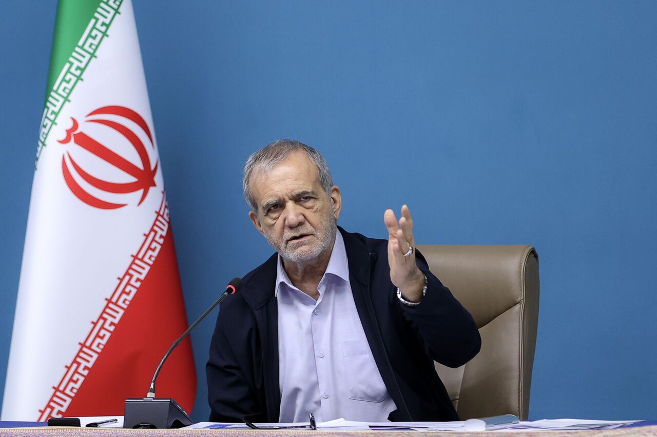 پزشکیان: اصلاح روشهای آموزش باید معطوف به نیازهای آینده کشور انجام شود پزشکیان: اصلاح روشهای آموزش باید معطوف به نیازهای آینده کشور انجام شود