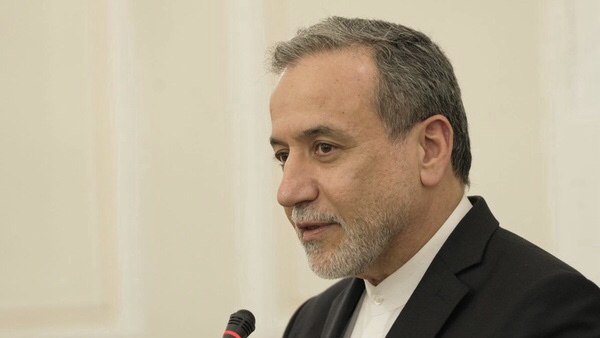 عراقچی خبر داد: گفتوگوی غیرمستقیم ایران و آمریکا شنبه در عمان عراقچی خبر داد: گفتوگوی غیرمستقیم ایران و آمریکا شنبه در عمان