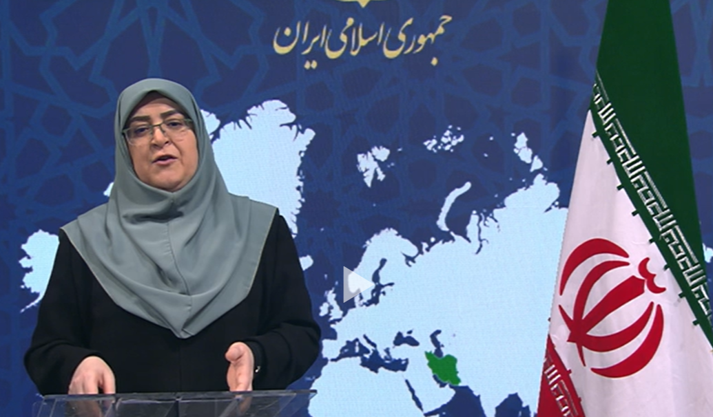 مهاجرانی: مراقبت کنیم عامل انتقال اطلاعات نباشیم مهاجرانی: مراقبت کنیم عامل انتقال اطلاعات نباشیم