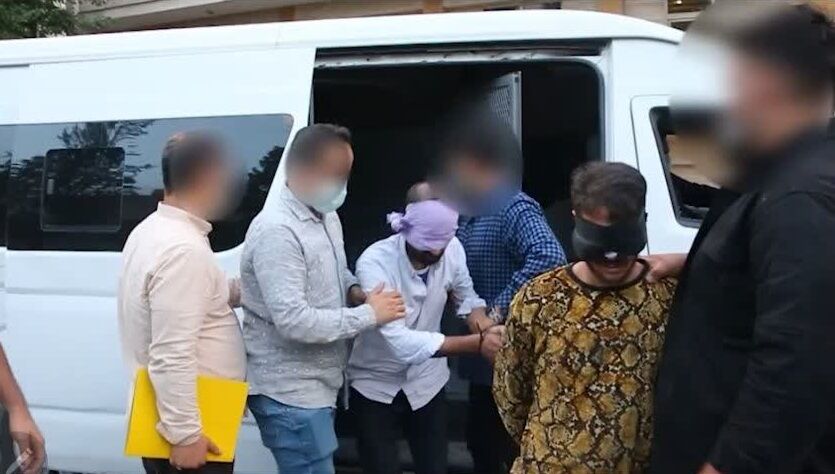 سخنگوی پلیس خبر داد: دستگیری اعضای شبکه تروریستی داعش در تهران سخنگوی پلیس خبر داد: دستگیری اعضای شبکه تروریستی داعش در تهران