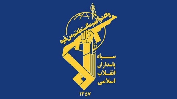 سپاه: با چشمانی باز و هوشیار تحرکات دشمن را رصد میکنیم سپاه: با چشمانی باز و هوشیار تحرکات دشمن را رصد میکنیم