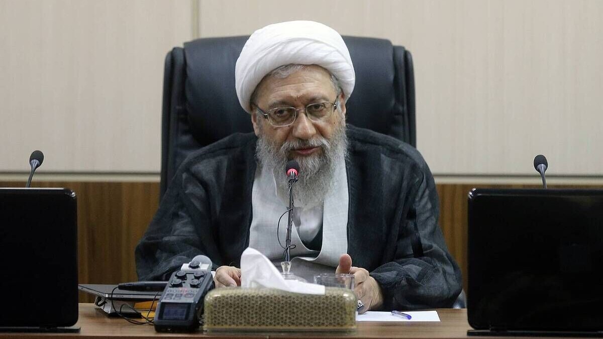 آیتالله آملیلاریجانی: مکانیزم ماشه، سند حقوقی ندارد آیتالله آملیلاریجانی: مکانیزم ماشه، سند حقوقی ندارد