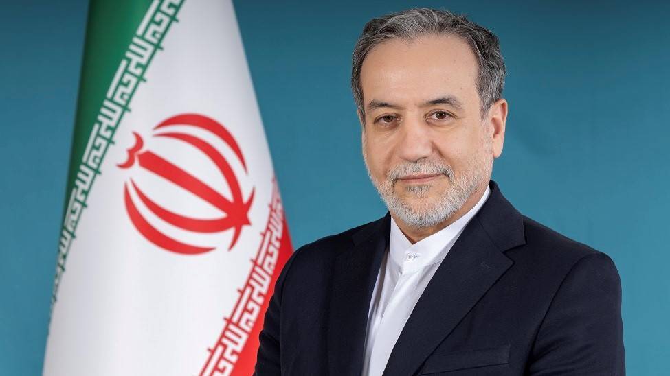 پیام تبریک وزیر خارجه به دبیر جدید شورای عالی امنیت ملی پیام تبریک وزیر خارجه به دبیر جدید شورای عالی امنیت ملی