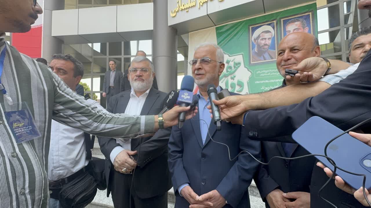 تاکید وزیر کشور بر رعایت چهار اصل توسعه پایدار در طرحها تاکید وزیر کشور بر رعایت چهار اصل توسعه پایدار در طرحها