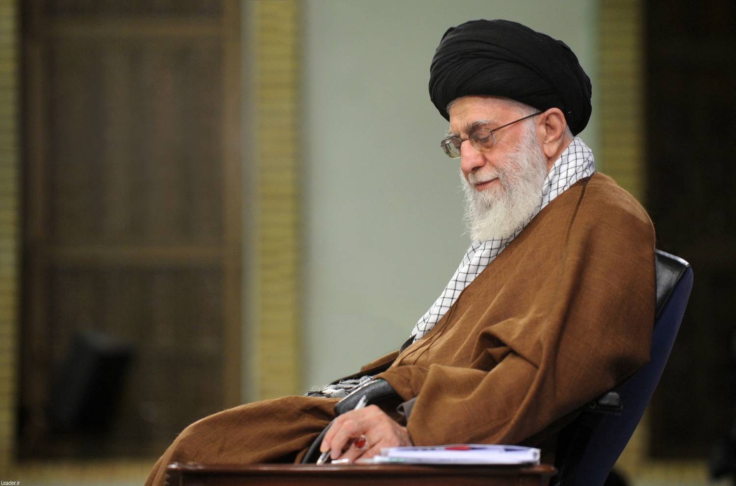 رهبر انقلاب: کار شما ملت را شادمان و کشور را آبرومند کرد رهبر انقلاب: کار شما ملت را شادمان و کشور را آبرومند کرد