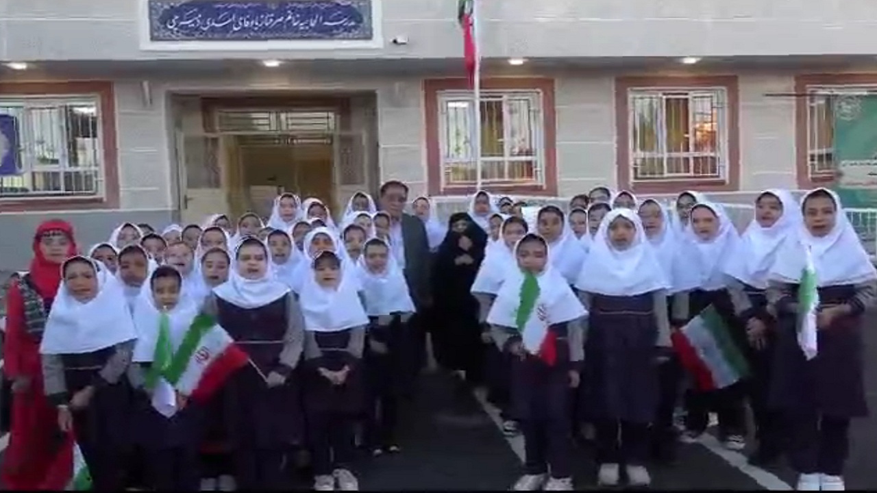 ۷ مدرسه با ۳۲ کلاس درس حاصل تلاشهای مدرسهساز سرابی ۷ مدرسه با ۳۲ کلاس درس حاصل تلاشهای مدرسهساز سرابی
