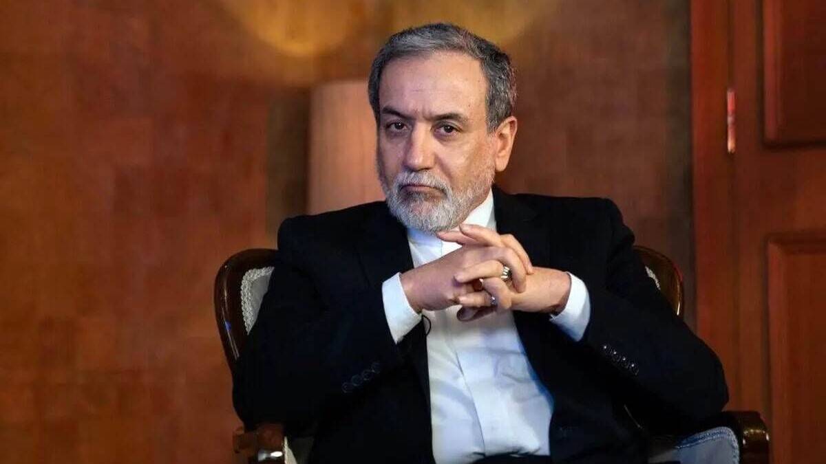 راقچی: ترامپ یا رئیسجمهور صلح است یا جنگ، نه هردو راقچی: ترامپ یا رئیسجمهور صلح است یا جنگ، نه هردو